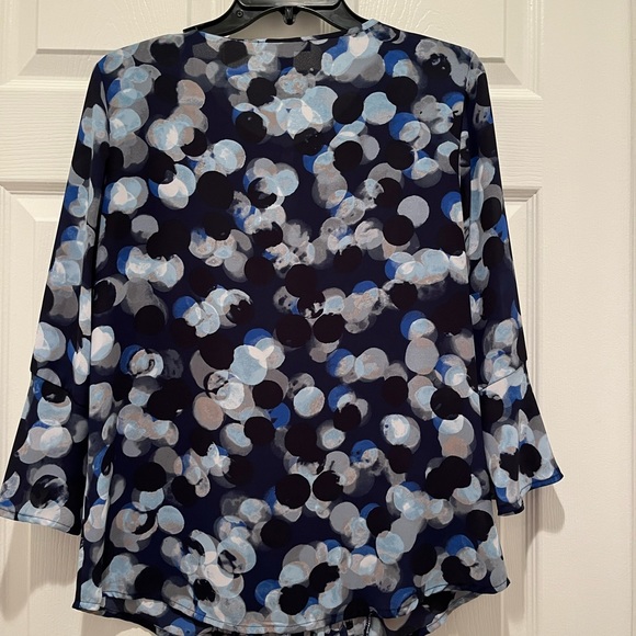 Women’s Roz & Ali Top - Picture 2 of 4